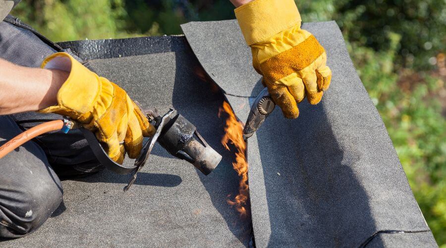 Expert Emergency Roof Repairs services in Fontanelle, IA